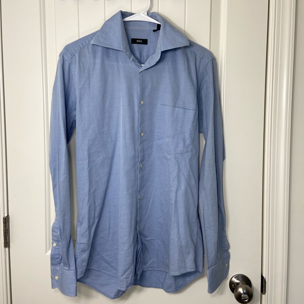 EUC BOSS men’s blue soft 100% cotton full button up front shirt size 15 - 34/35
